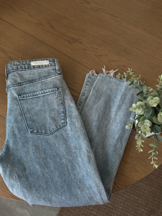 Articles Of Society Pants - Articles of Society Distressed Cropped Jeans Size 26 Light Wash Raw Hem Denim